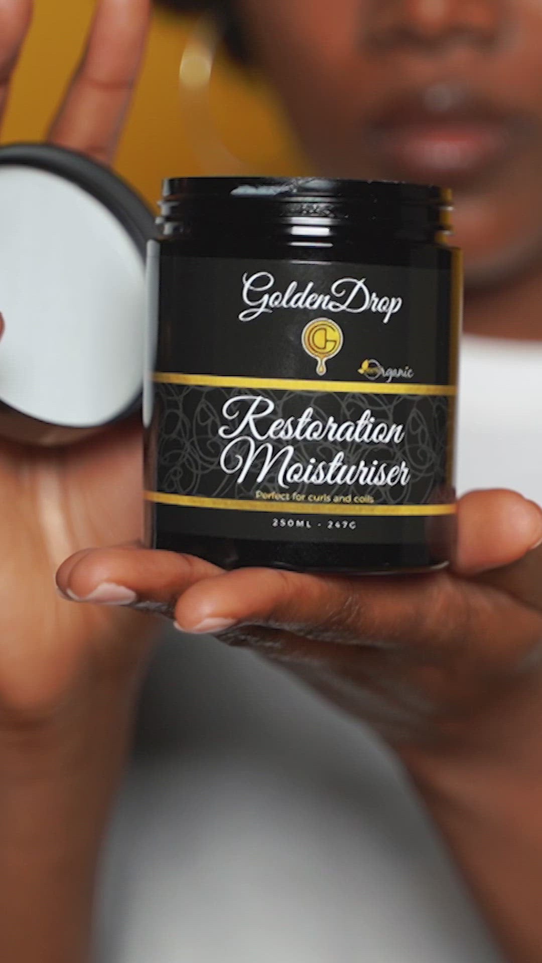 Golden Restoration Moisturiser